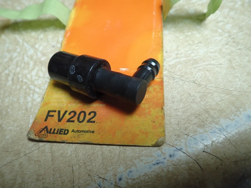 Cuadro PCV Válvula Nuevo FV202 1977-1986 FORD F150, 1977-1986 FORD F250. Foto 3 de 3