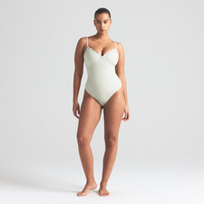 Skims Fits Everybody Lace Push Up Thong Bodysuit in Spearmint, Size Medium