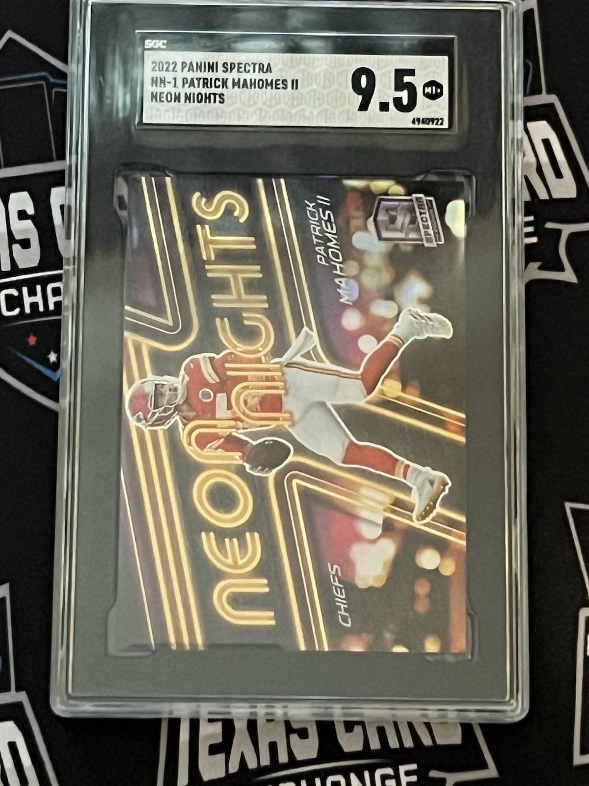 2022 Spectra Neon Nights Patrick Mahomes SSP Case Hit SGC 9.5 Kansas City Chiefs