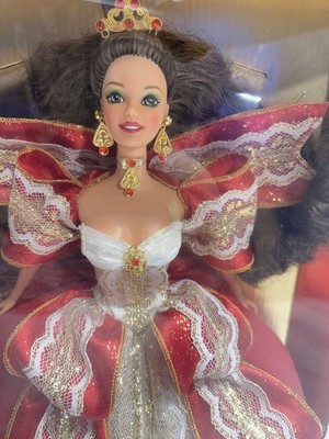 RARE 1997 Misprint Green Eyes Holiday Barbie Happy Holidays Gold Special Edition
