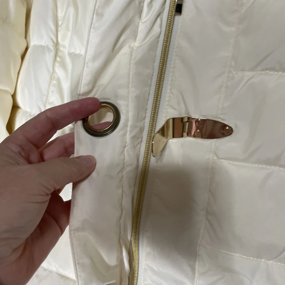 Chaqueta acolchada Charter Club. Crema. Cierres y cremallera. Talla grande Foto 3 de 4