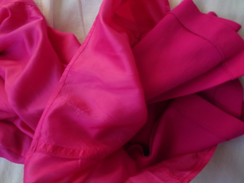 Vintage Valentino Fuscia Pink Wool Dress Size 44 - Imagen 5 de 17