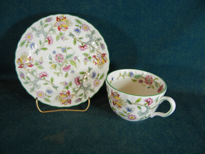 MINTON HADDON HALL　19点セット　新品含む Minton Haddon Hall Bone China Cup and Saucer Set(s) Green