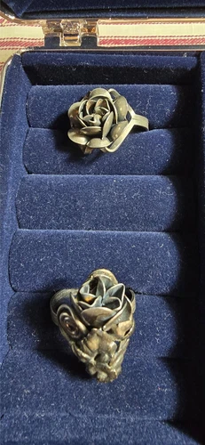 VINTAGE adjustable SILVER Flower Rings size 8