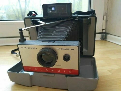 Appareils photo anciens à soufflet Polaroid