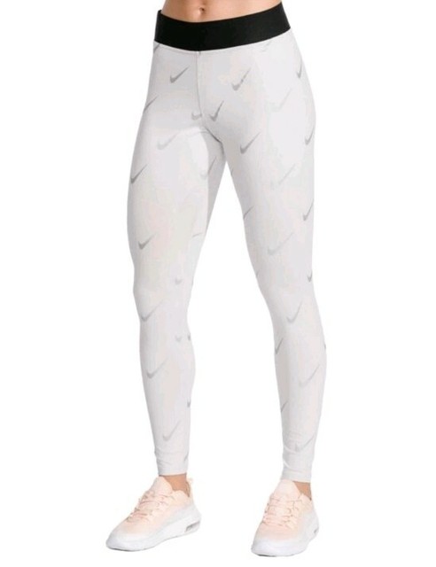 Nike Sportswear Leg-a-see Leggings S 