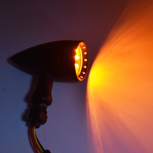 Motorcycle LED Turn Signal Red Lights Indicator For Chopper - Foto 10 di 11