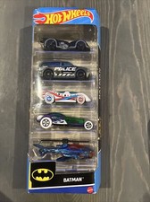 Hot Wheels Batman 5 Pack Arkham Batmobile Batcopter Boom Box Power Pistons HTV44