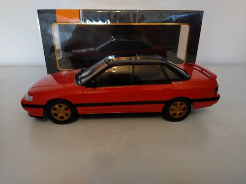 IXO 1/18 1991 Subaru Legacy RS Red Great Condition - Picture 2 of 17