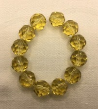 Glass Crystal Faceted Round 8 mm Light Yellow