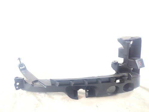8P0805608 Scheinwerferhalter Front Links Audi A3 2.0 D 103KW 6M 5T (201