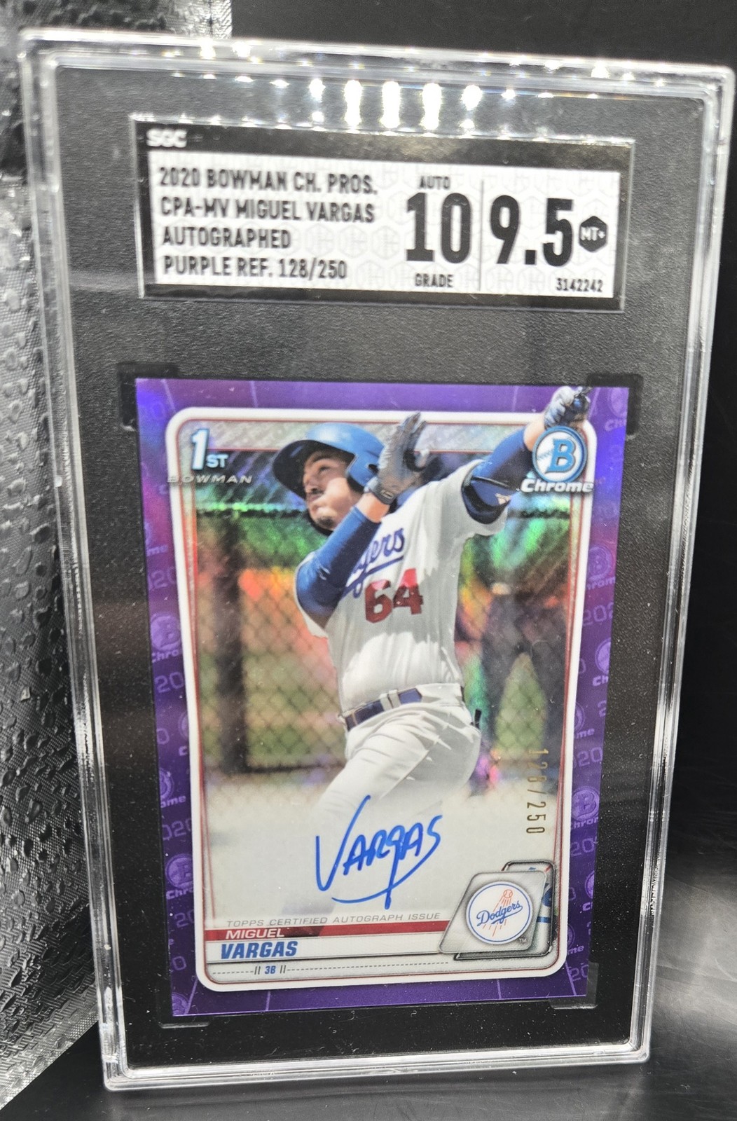 2020 Bowman #CPA-MV Miguel Vargas Chrome Prospect Autographs Purple  #/250