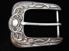 QD03174 VINTAGE 1995  FLORAL ORNAMENTAL  WESTERN  COWBOY DESIGN BELT BUCKLE