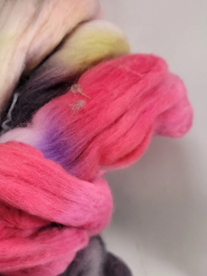 Hand Dyed Mohair Ansola Goat Adult Locks Colorful Yarn 14' - Image 4 of 4