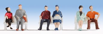 Noch 38130 Spur N Economy sitzende Personen -- Set #1 Pkg(6) - Bild 3 von 5