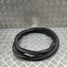 MERCEDES-BENZ C W204 Heckklappen-Gummidichtung A2047500198 3.0 Diesel 195 kW 325