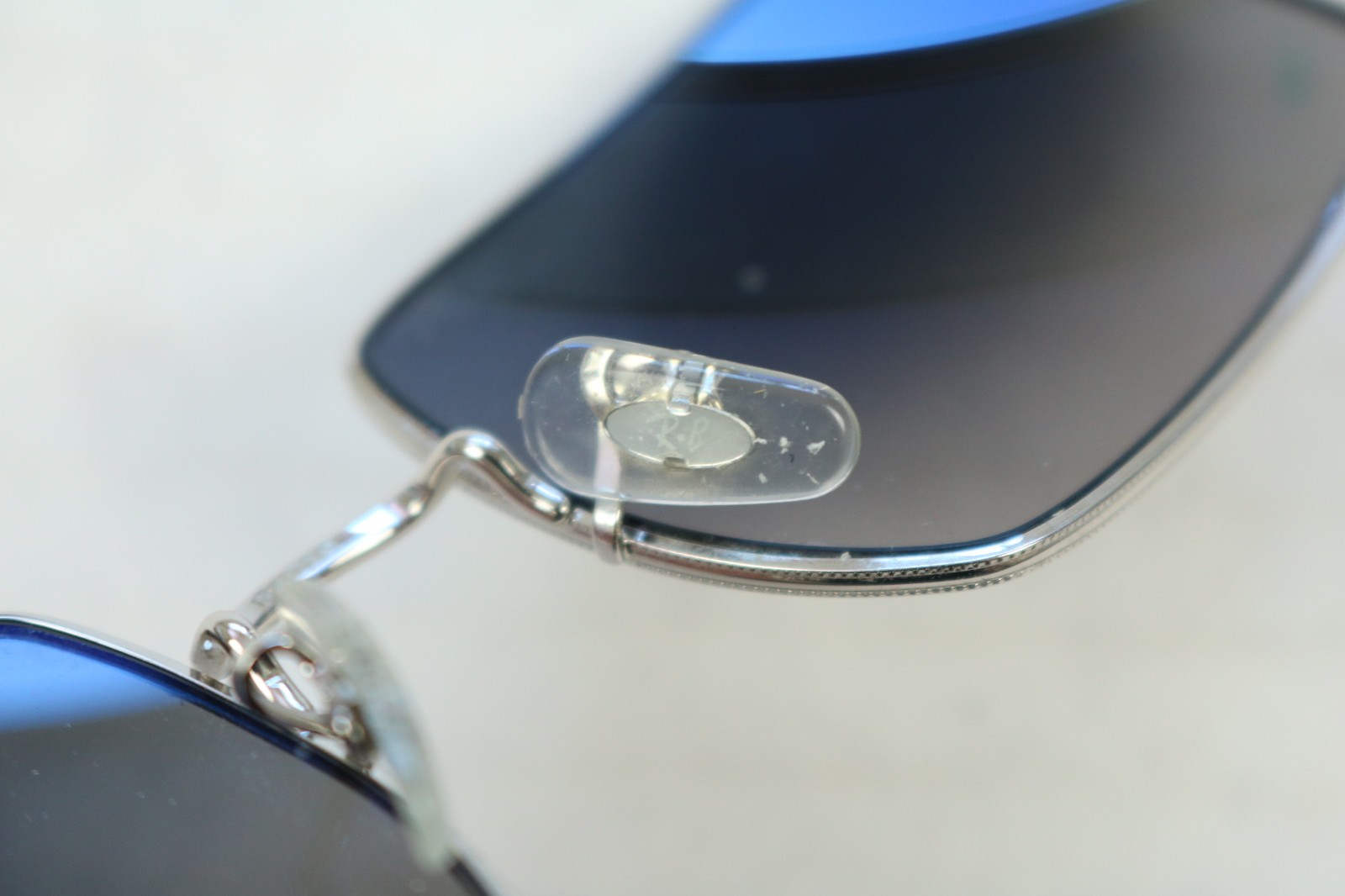 RAY-BAN 1969 Rectangle 9149/78 Gradient Polarized… - image 6