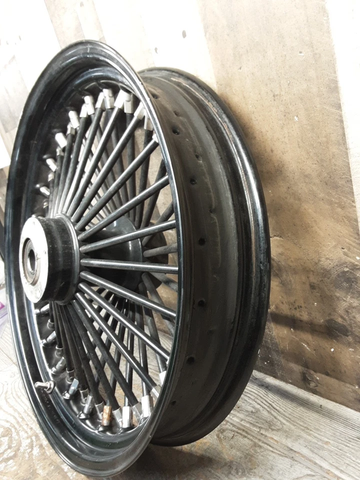 08 Harley Davidson Electra Glide Aftermarket Fat Spoke Front Wheel 18x3.5 BR-696 - Image 3 of 4