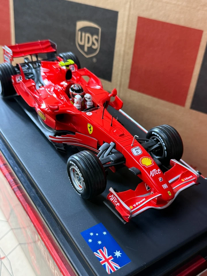 Hot Wheels Ferrari F2007 #6 Raikkonen Campeón del Mundo 2007 Sombrero Truco 1/18 M6712 Foto 3 de 4