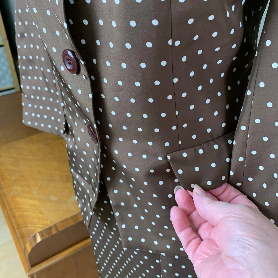 复古 Donna Morgan 尺寸 8 纯丝绸西装裙带西装外套夹克套装圆点  — 第 4/4 张图片