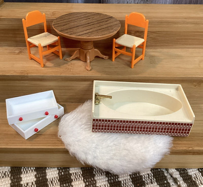 Tomy Dollhouse Vintage Furniture Table & Chairs Bathtub /Rug MCM PCs Japan Works