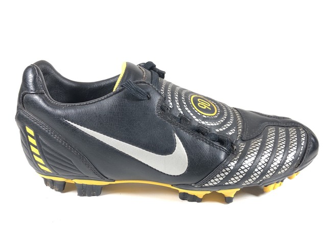 total sports online soccer boots