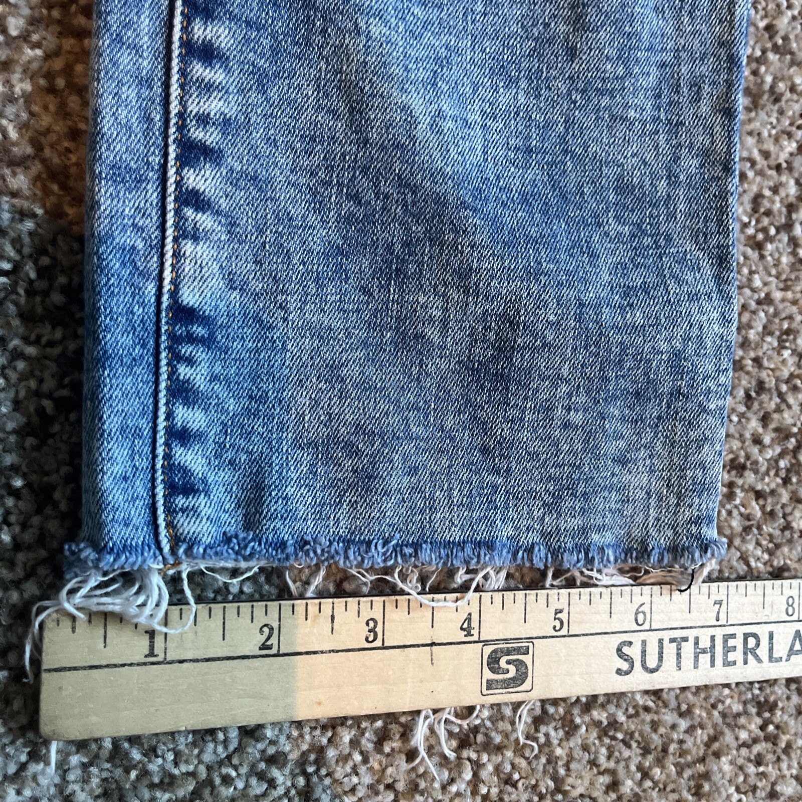 Tommy Hilfiger Men's Jeans Stone Wash 31/32 Actual 31 X 30 Raw Hem - View 12