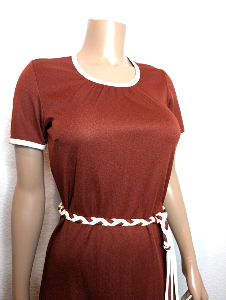 Vestido midi vintage años 70 para mujer con timbre marrón blanco trenzado lazo cinturón Sears Foto 2 de 4