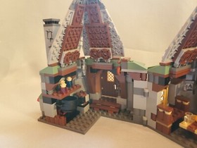 LEGO Harry Potter #4738 Hagrid's Hut - Complete, Instructions, All Minifigures