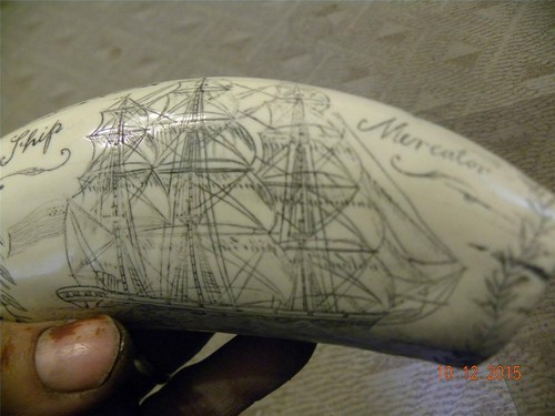 Sperm whale tooth scrimshaw replica "SHIP MERCATOR" fine details historic - Picture 4 of 6