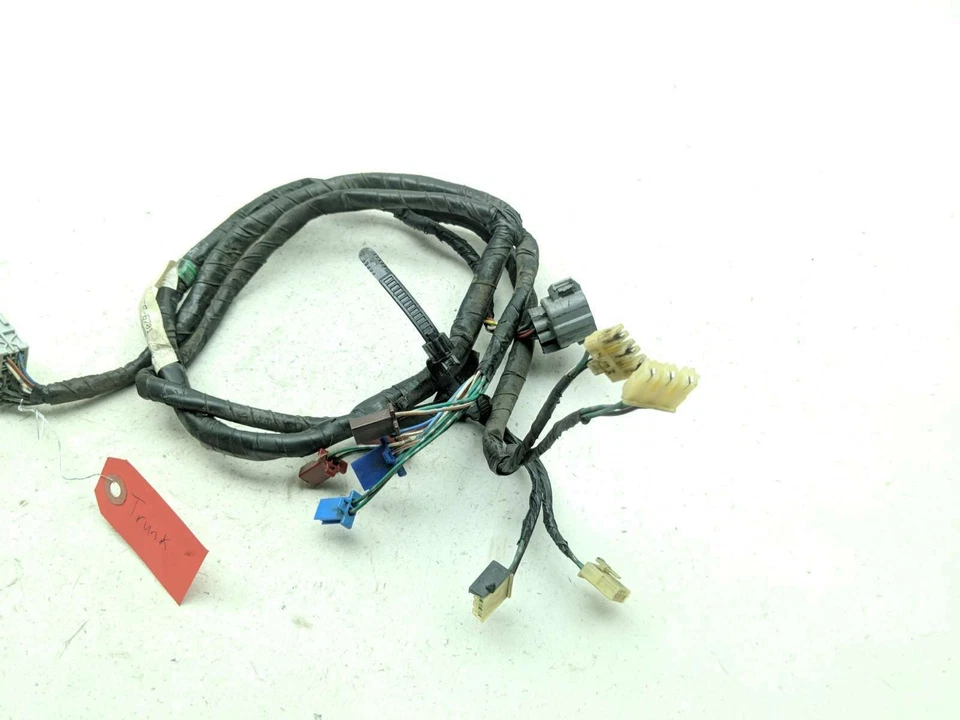 01-05 Honda Goldwing 1800 GL1800 Rear Trunk Sub Wiring Harness 32120-MCA-6701 - Image 2 of 4