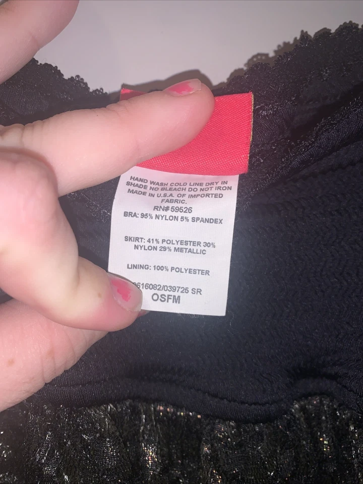 Betsey Johnson Negro Encaje Natación Encubrimiento Talla OSFM Bruja Gótica Crucero Y2K Foto 3 de 4