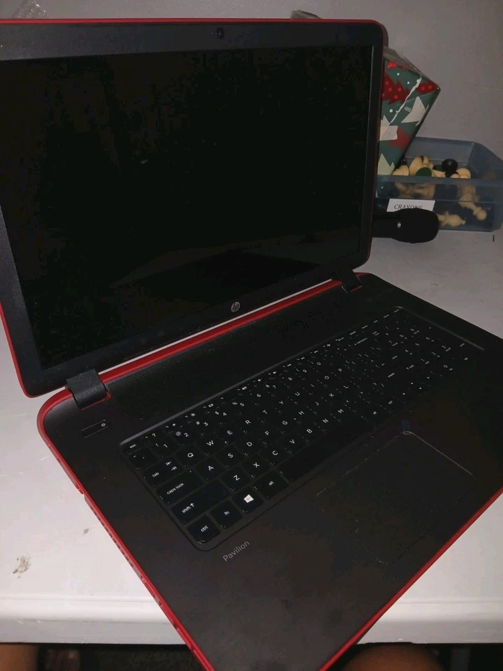 HP  Beats 17 " Red Laptop AMD  A10-5745M 2.1GHz/4GB/ [Parts - GOOD MOTHERBOARD ] - Image 2 of 4