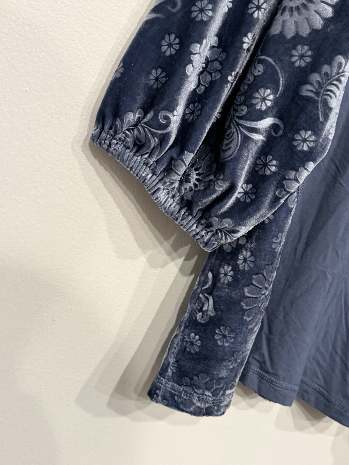 LOGO by Lori Goldstein Rayon 230 & Velour Top Women's Plus Size 1X Slate A667534