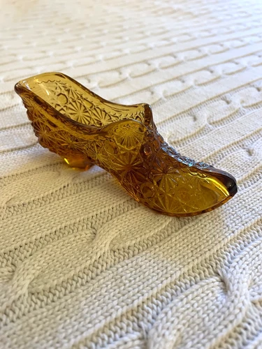 Vintage Fenton Art Glass Shoe Slipper