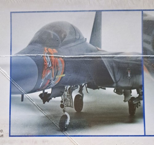 Revell F-15D/E EAGEL Plastic Model kit 1:72 New in box 85-5715 - Picture 5 of 6