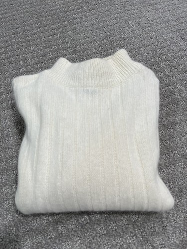 Vintage Womens 80s Rafaella Cream White Angora Lambswool Blend Fluffy Sweater M - Picture 5 of 5