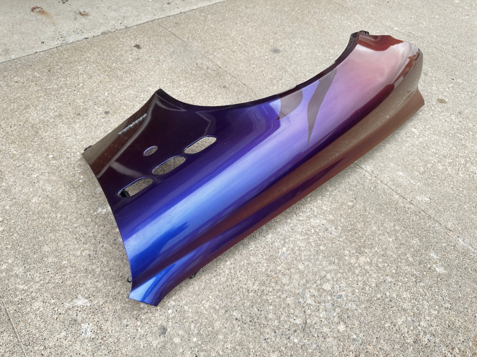 P40526 2003-2012 Maserati Quattroporte M139 Front Fender Shell Driver Side OEM