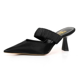 backless kitten heels