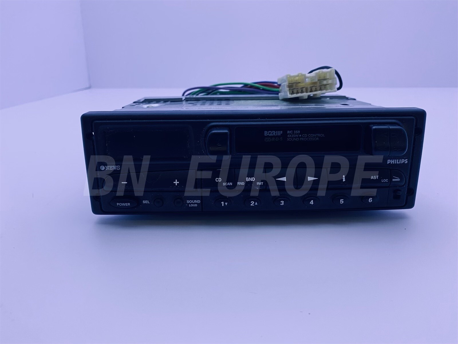 Picture 4 of 5