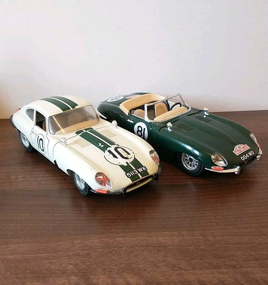 Jaguar E Type 1961 Burago Diecast Model Cars Scale 1/18 Racing Green Rally Car
