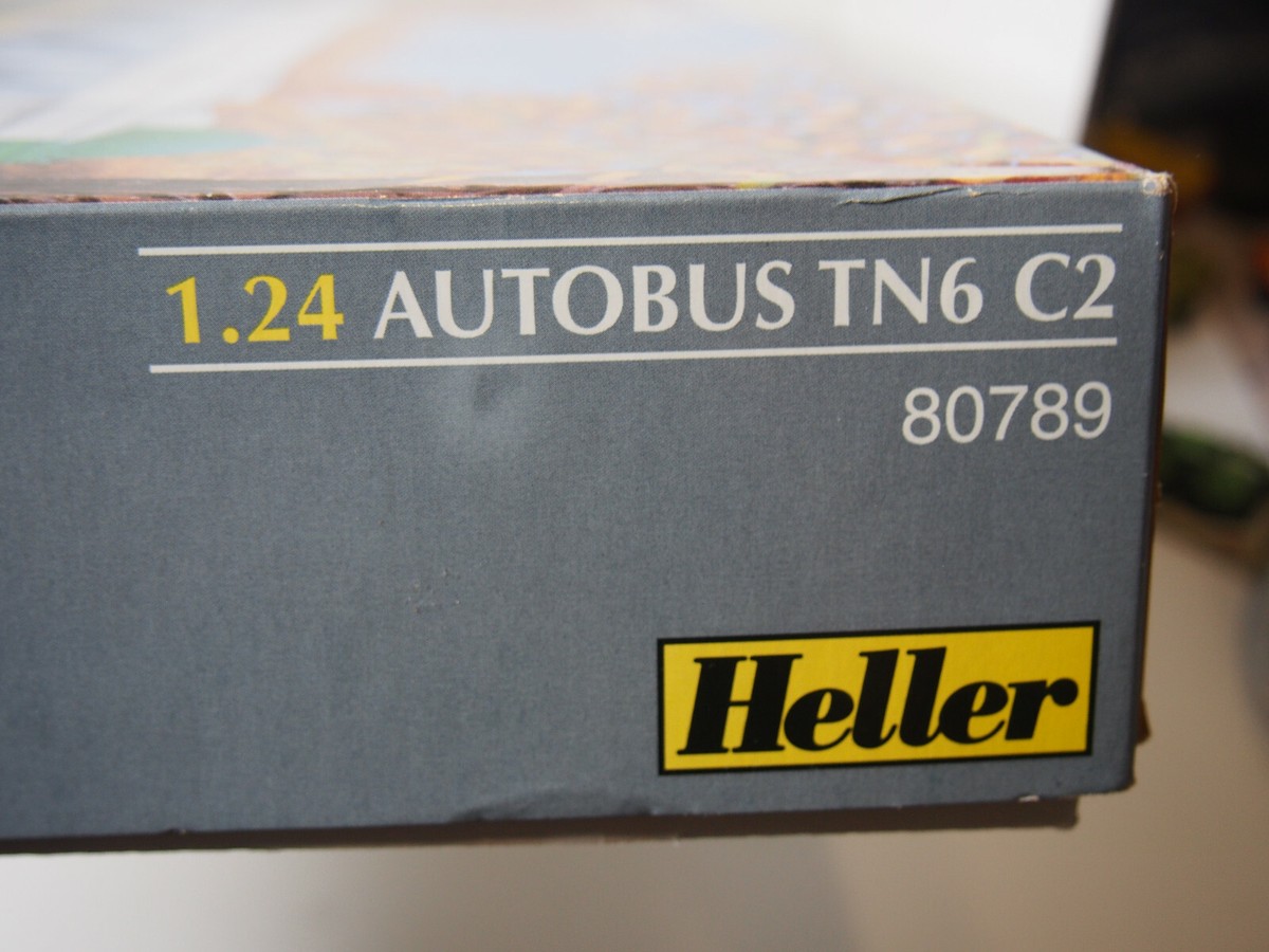 Vintage Heller 1/24 Autobus TN6 C2 Plastic Model Kit #80789 Made