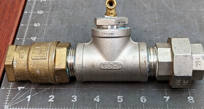 1'' Tee, Union, 1  x ¼  Hex Bushing, Brass Check Valve #150 Cast 304 SS [A4B2]