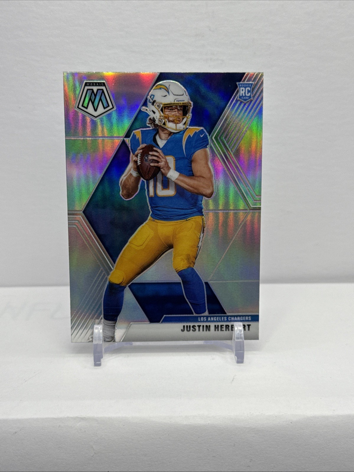 2020 Panini Mosaic - Justin Herbert #204 Silver Holo Prizm (RC)