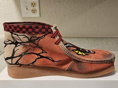 Clarks Wallabee Stranger Things Hellfire Club Limited Edition Leather US 11 M ** Clarks Originals Wallabee EvoStranger Things Hellfire Club  main image 3