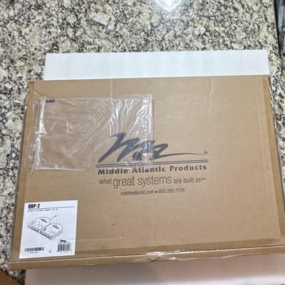 Middle Atlantic Products QBP-2 Quiet 2 Blower Panel 80mm 50CFM 3100RPM 2-Pin