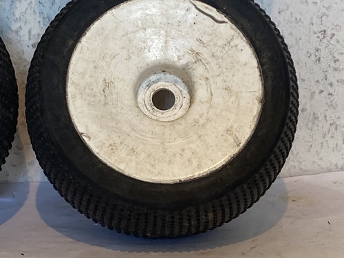 Vier VTEC 1:8 Off-Road Truggy Räder-17mm 6-Kant Mitnehmer,mit Einlagen - Bild 5 von 17