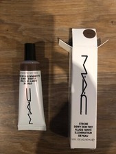 MAC  STROBE DEWY SKIN TINT  30ml - Shade: RICH 3