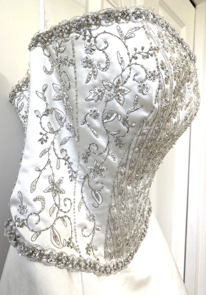 ALLURE Bridals Strapless White Wedding Dress Sz XS S Train Beads Crystals - Image 3 of 4