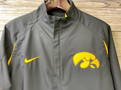 Nike Dri-Fit Iowa Hawkeye Team Issued Full Zip Univ. of Iowa